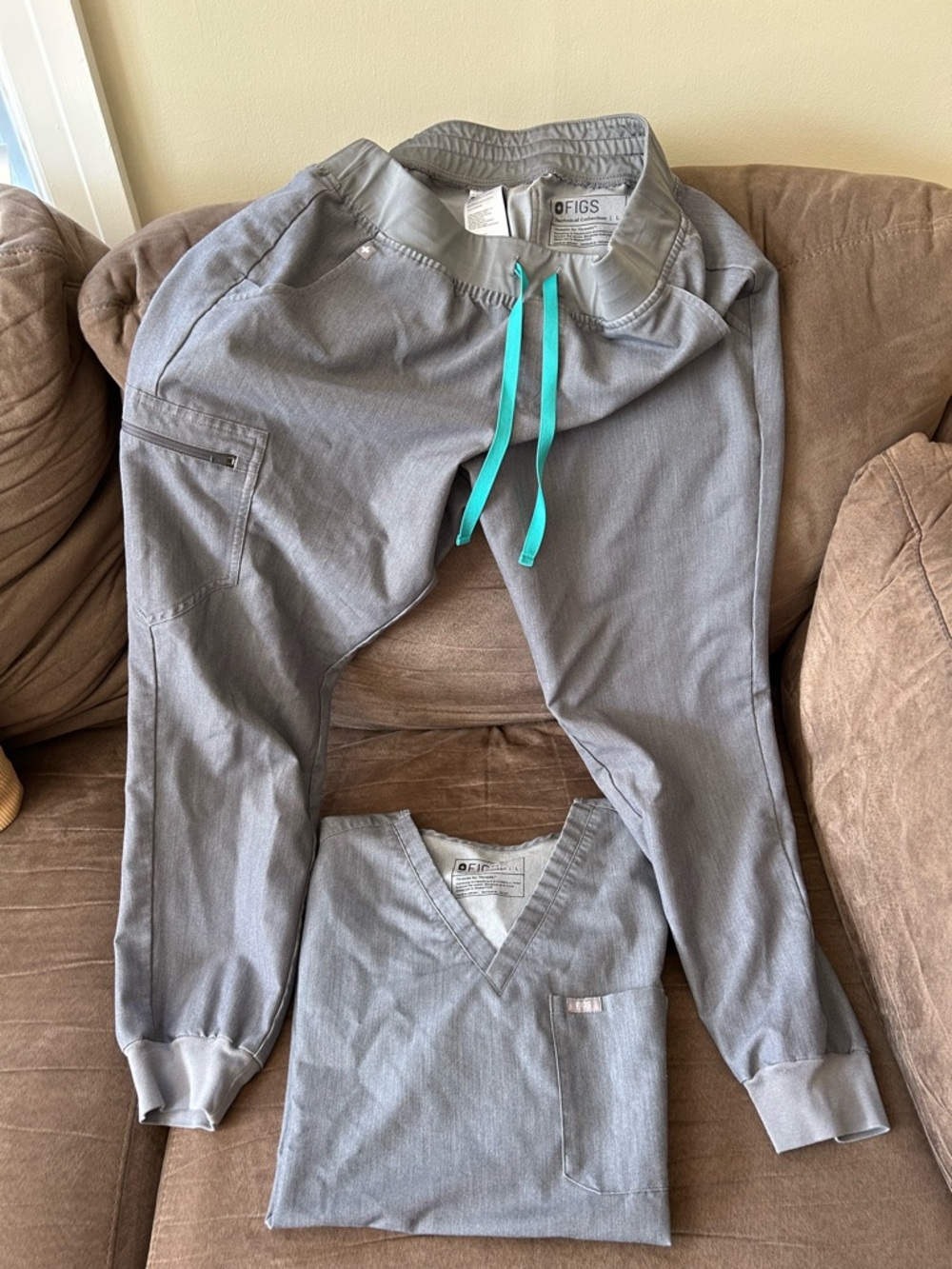 Figs Gray Jogger Scrubs with Teal Drawstring